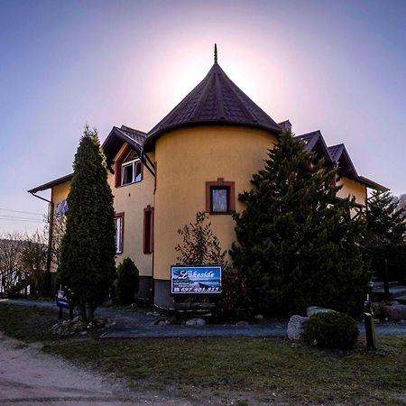 Pensjonat Nad Jeziorem Lakeside Brodnica Dolna Екстер'єр фото